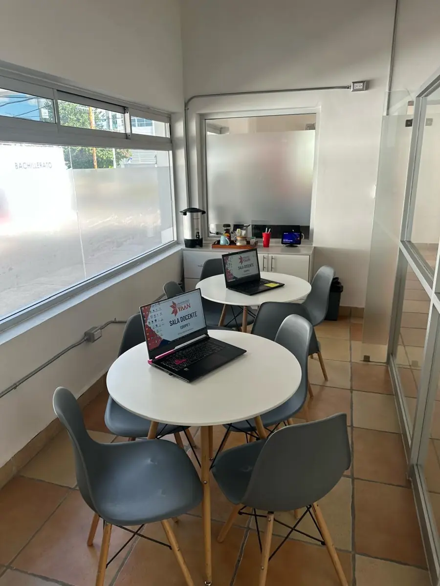 Equilibrio entre trabajo, estudio y familia: 8 estrategias que realmente funcionan